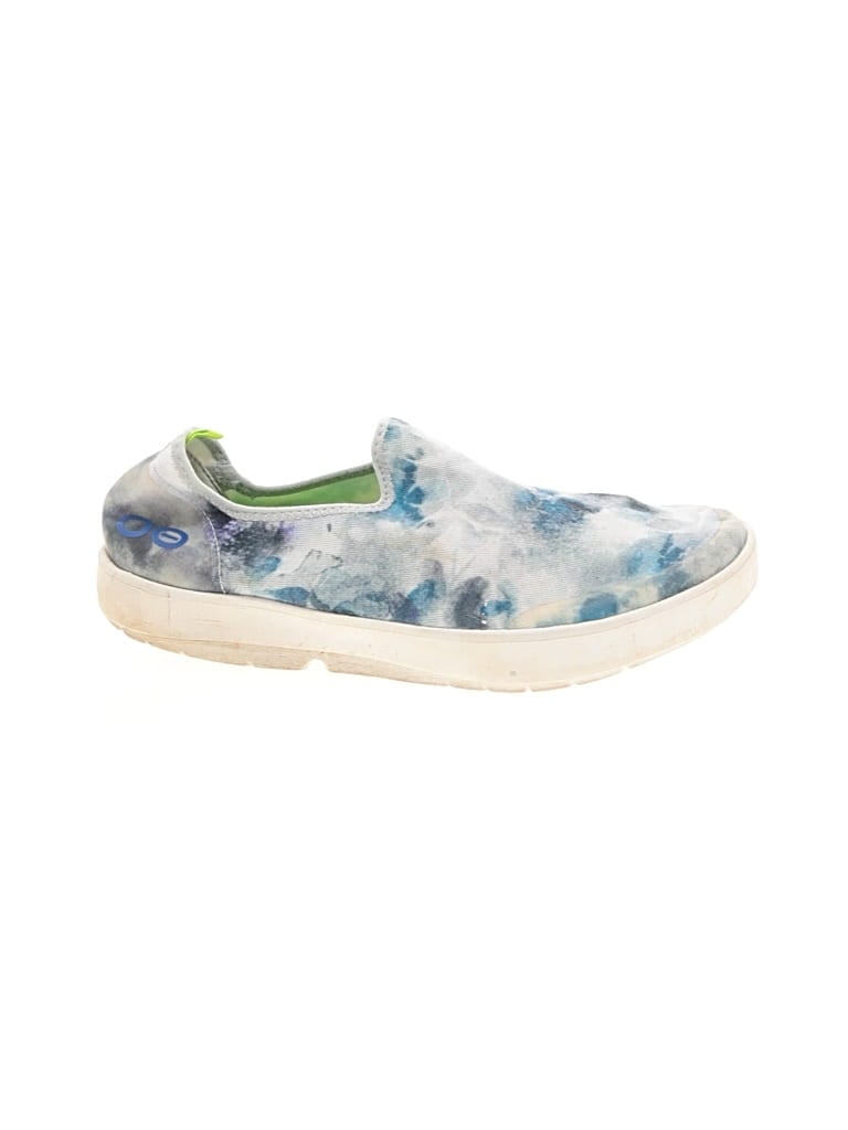 Pre-owned Oofos Sneakers In Blue