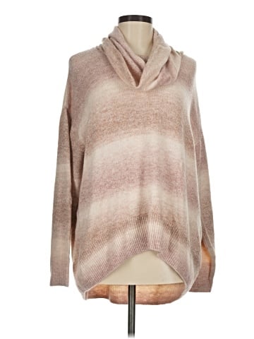 American Eagle Outfitters Pullover Sweater (view 1)