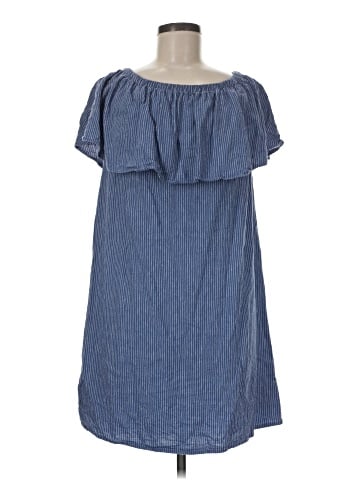 Old Navy Casual Dress (view 1)