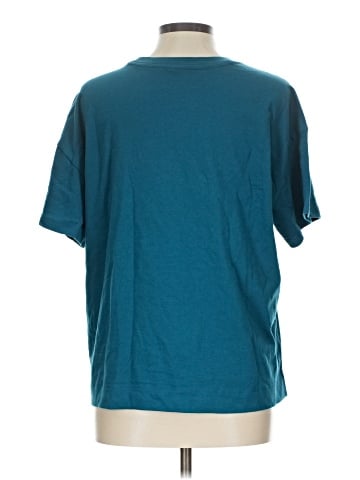 Old Navy Short Sleeve T-Shirt (view 2)