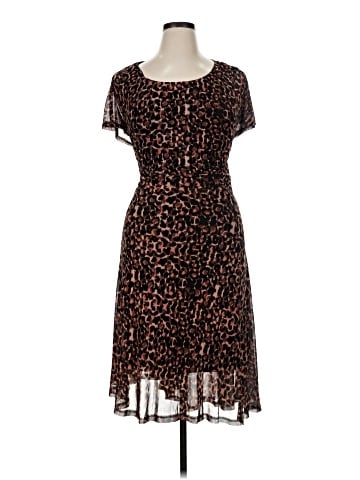 Signature by Robbie Bee Casual Dress (view 1)
