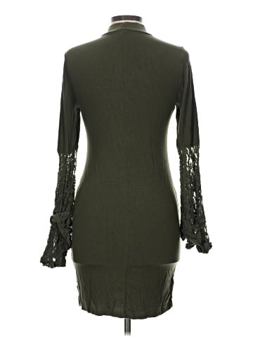 Romeo & Juliet Couture Cocktail Dress (view 2)