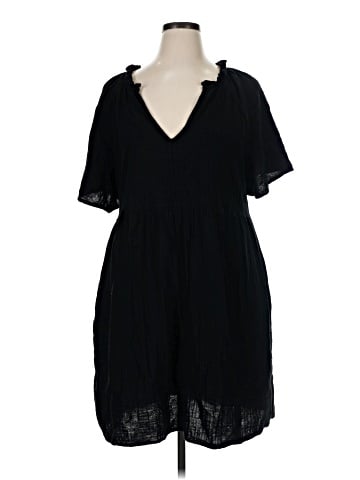 Old Navy Casual Dress (view 1)