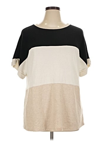 Entro Poncho (view 1)