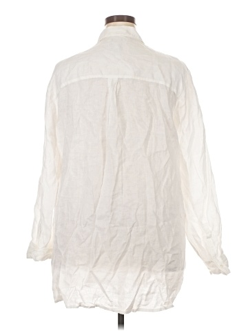 Gap Long Sleeve Button-Down Shirt (view 2)
