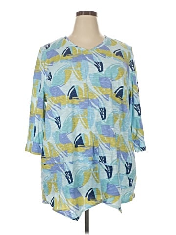 North Style 3/4 Sleeve Blouse (view 1)