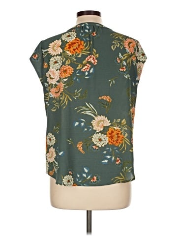 Fun2Fun Sleeveless Blouse (view 2)