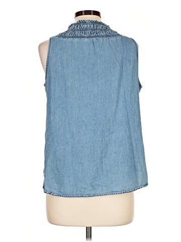 Maurices Sleeveless Button-Down Shirt (view 2)