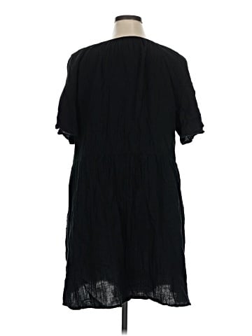 Old Navy Casual Dress (view 2)