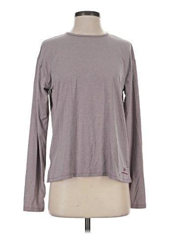 Under Armour Long Sleeve T-Shirt (view 1)