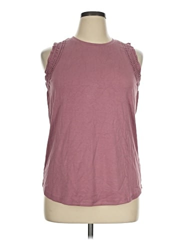 Maurices Sleeveless T-Shirt (view 1)