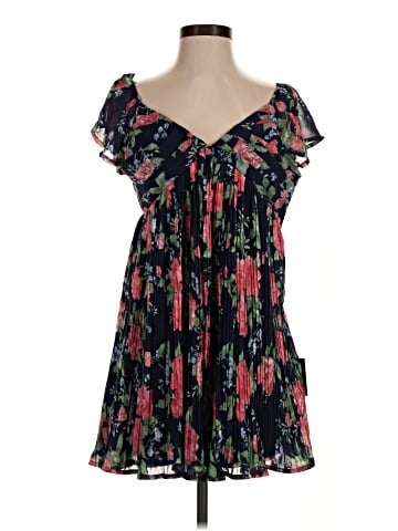 Lulus Casual Dress (view 1)