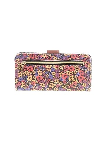Unbranded Wallet (view 2)