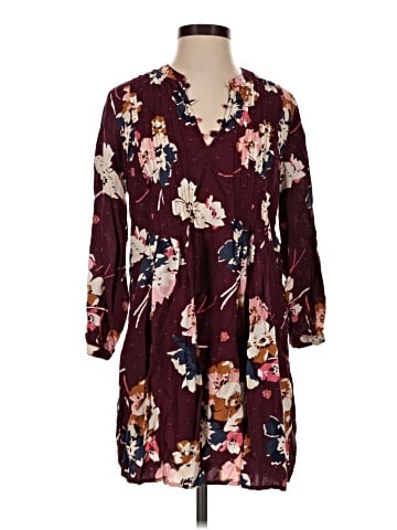 Old Navy Casual Dress (view 1)