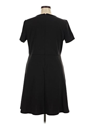 Simply Vera Vera Wang Casual Dress (view 2)