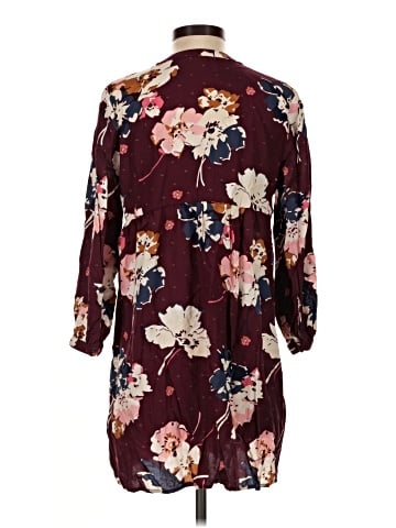 Old Navy Casual Dress (view 2)