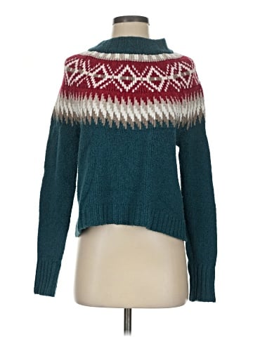 American Eagle Outfitters Pullover Sweater (view 1)