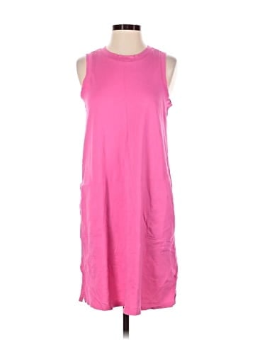 Old Navy Casual Dress (view 1)