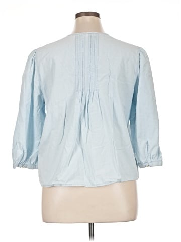 Levi's 3/4 Sleeve Button-Down Shirt (view 2)