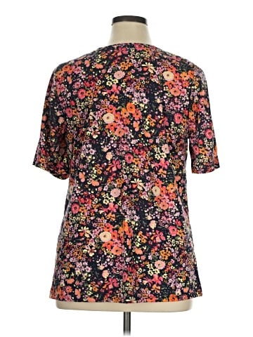 Lane Bryant Short Sleeve T-Shirt (view 2)
