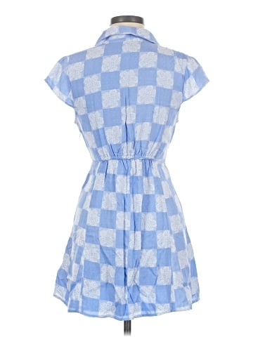 Urban Outfitters Casual Dress (view 2)