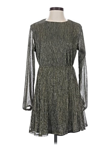 Xhilaration Casual Dress (view 1)