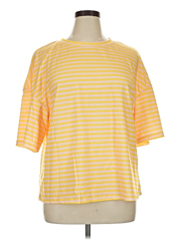 Unbranded 3/4 Sleeve T-Shirt (view 1)