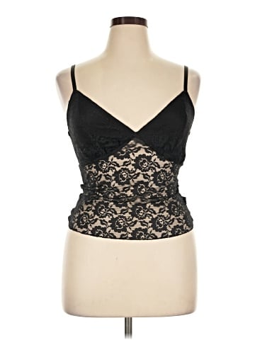 Hot Topic Sleeveless Top (view 1)