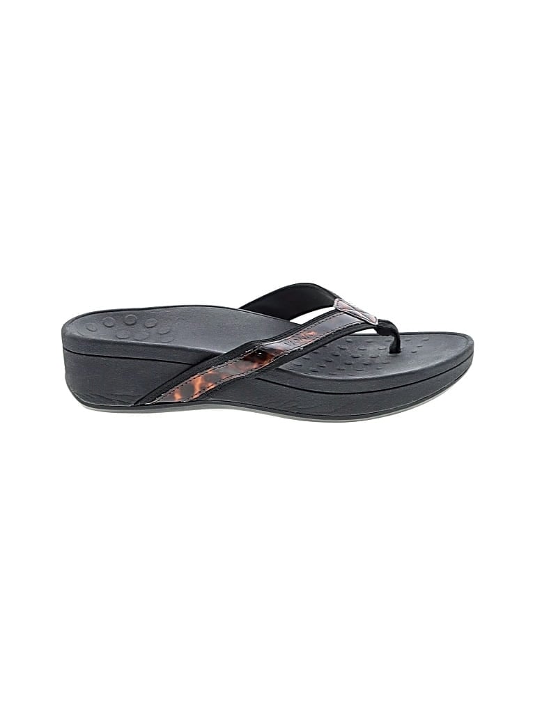 Pre-owned Vionic Flip Flops In Black