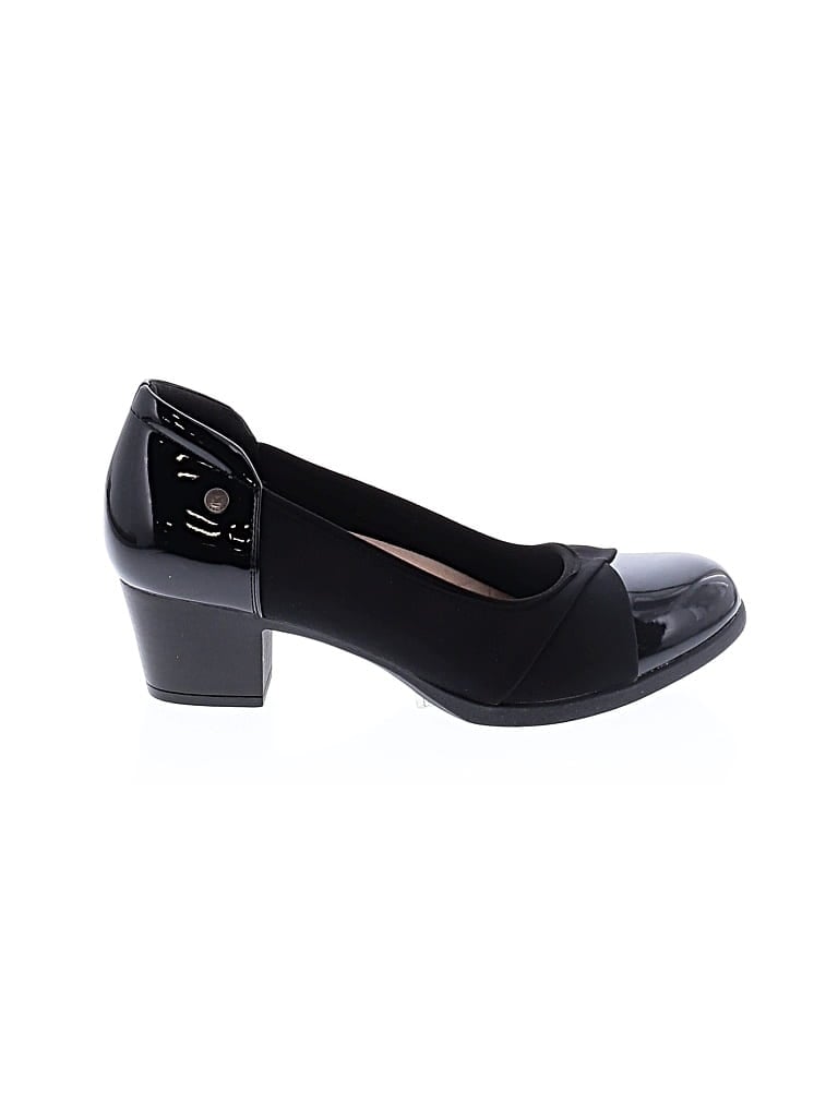 Pre-owned Dream Pairs Heels In Black