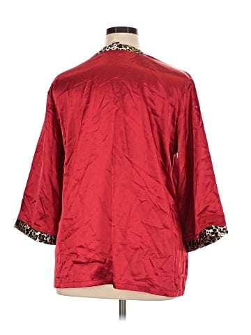 IMAN 3/4 Sleeve Blouse (view 2)