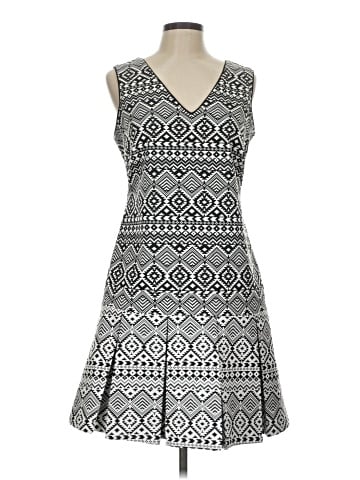 Jessica Simpson Casual Dress (view 1)