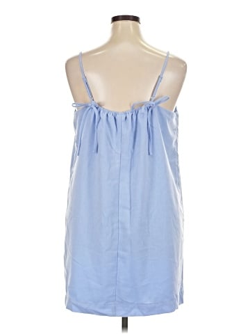 Old Navy Casual Dress (view 2)