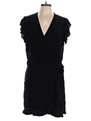 Ann Taylor LOFT Cocktail Dress (view 1)