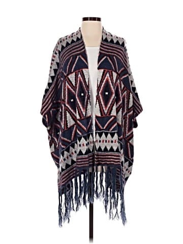 Love By Design Poncho (view 1)