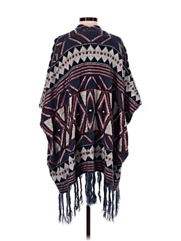 Love By Design Poncho (view 2)