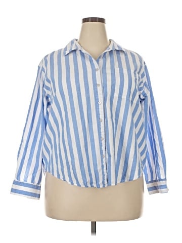 Maurices Long Sleeve Button-Down Shirt (view 1)