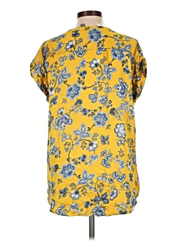 Ellen Tracy Short Sleeve Blouse (view 2)