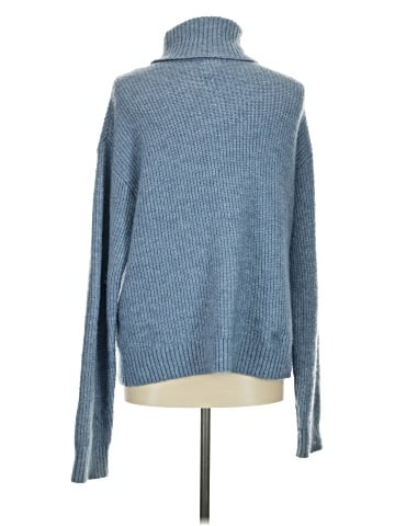 H&M Turtleneck Sweater (view 2)