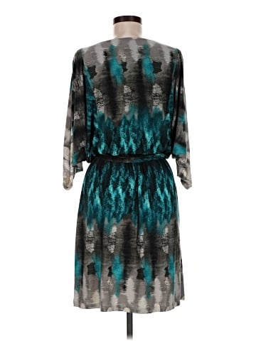 Suzi Chin for Maggy Boutique Casual Dress (view 2)
