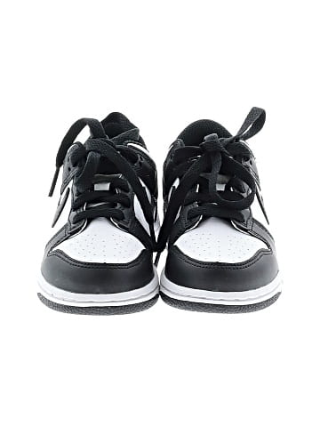 Nike Sneakers (view 2)