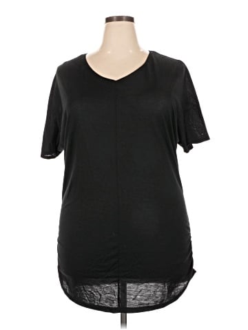 Lane Bryant Short Sleeve T-Shirt (view 1)