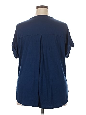 Lane Bryant Short Sleeve T-Shirt (view 2)