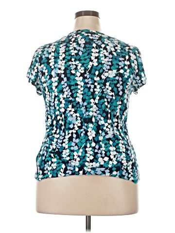 Liz Claiborne Short Sleeve T-Shirt (view 2)