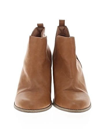 REPORT Wedges (view 2)