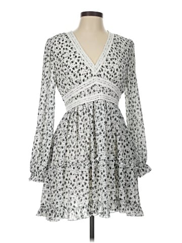 Museum Casual Dress (view 1)