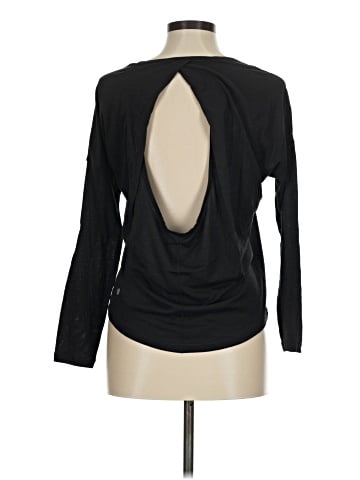 Lululemon Athletica Long Sleeve Top (view 2)