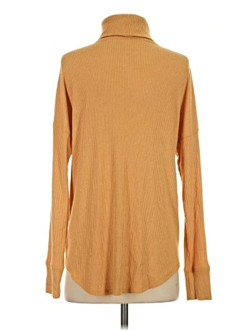 American Eagle Outfitters Turtleneck Sweater (view 2)
