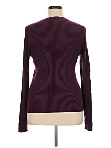Old Navy Long Sleeve T-Shirt (view 2)