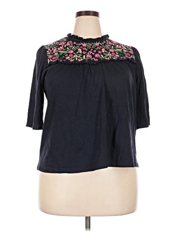Forgotten Grace 3/4 Sleeve Blouse (view 1)